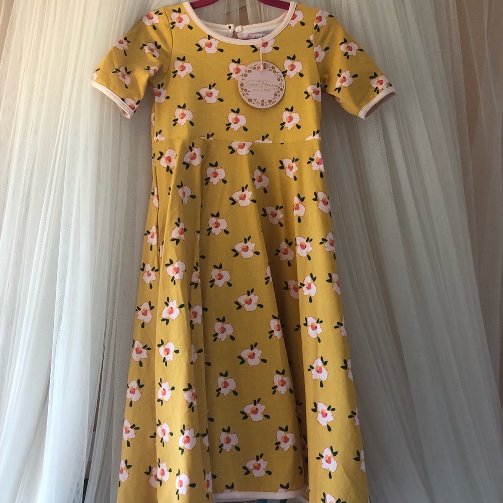 Sweethoney maxi size 6 NWT